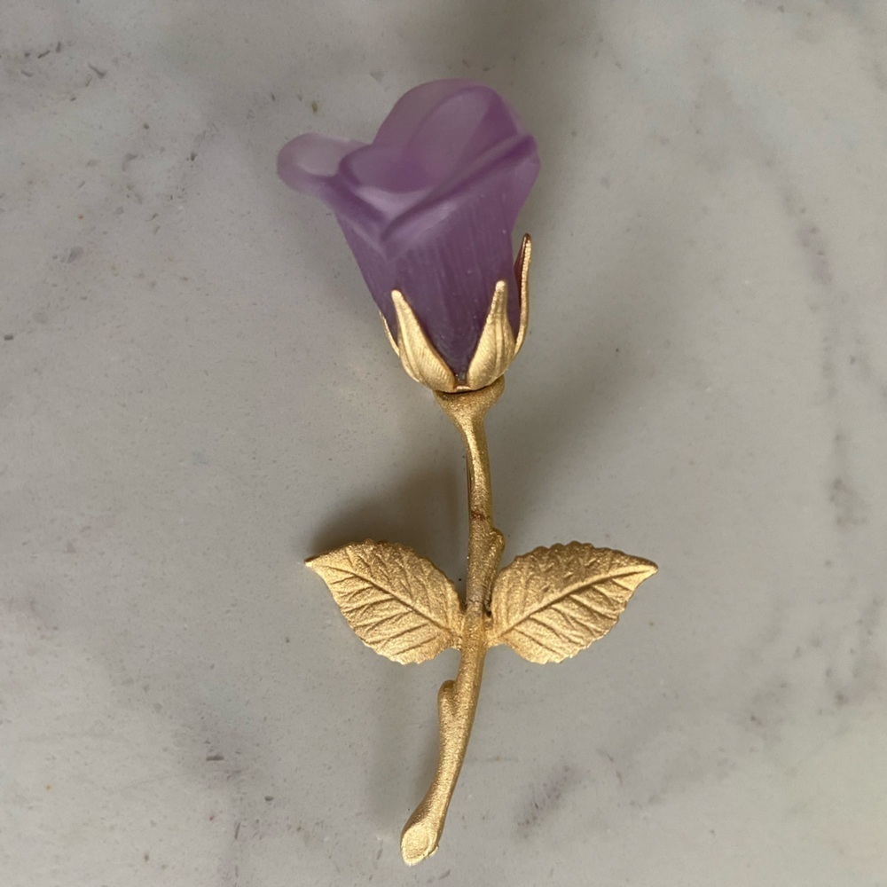 Vintage Gold Long Stemmed Purple Rose Brooch Lapel Pin